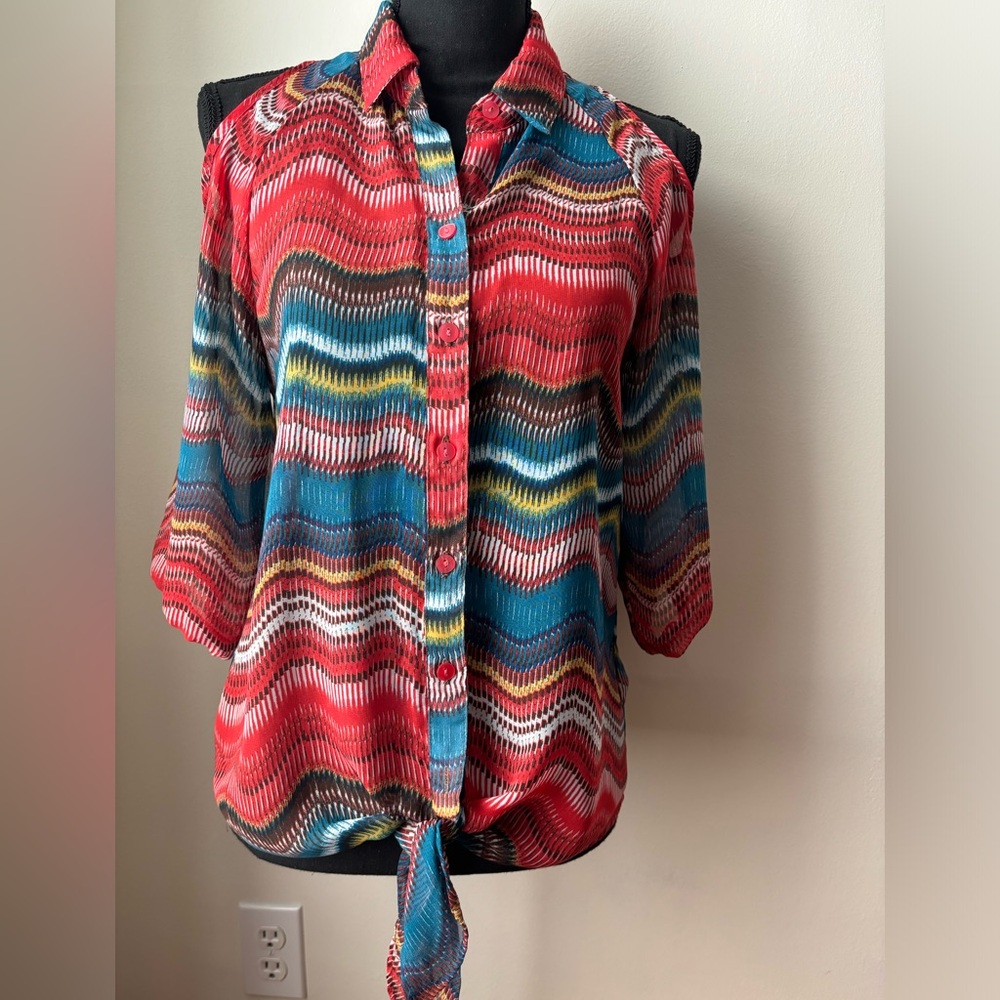 iZbyer- Size-S Multi Color-3/4 Sleeve Button down Shirt.L Great Pre-Owned.